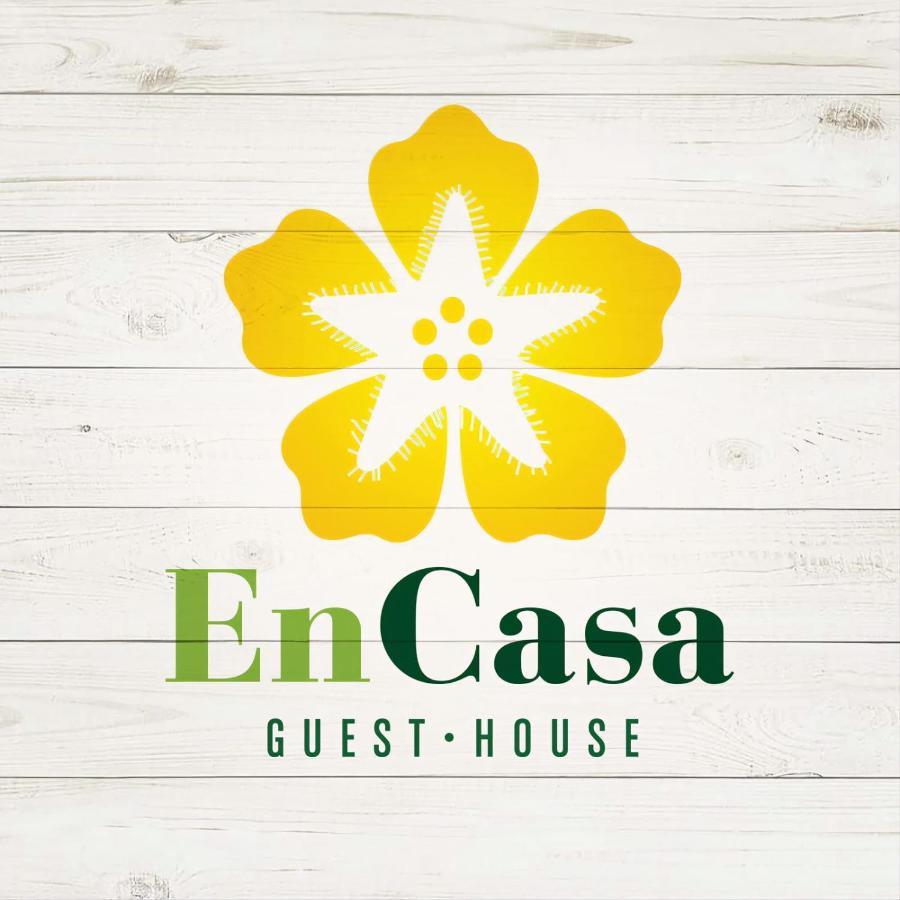 Encasa Guest House - Hospedagem Suites Em イリャベラ エクステリア 写真
