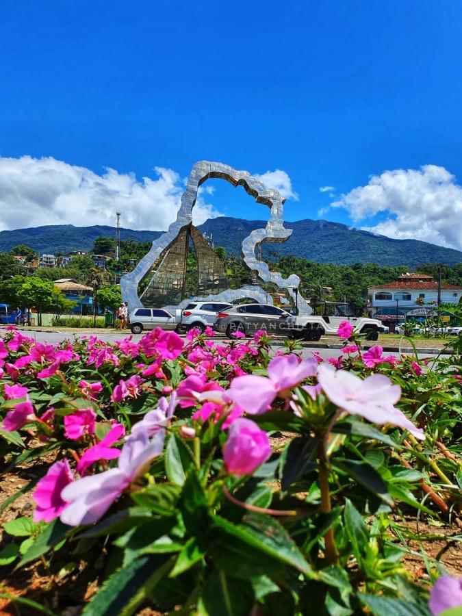 Encasa Guest House - Hospedagem Suites Em イリャベラ エクステリア 写真